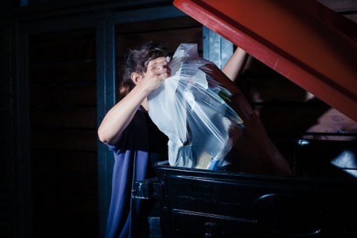 Post-clearance cleaning services in Elephantandcastle office